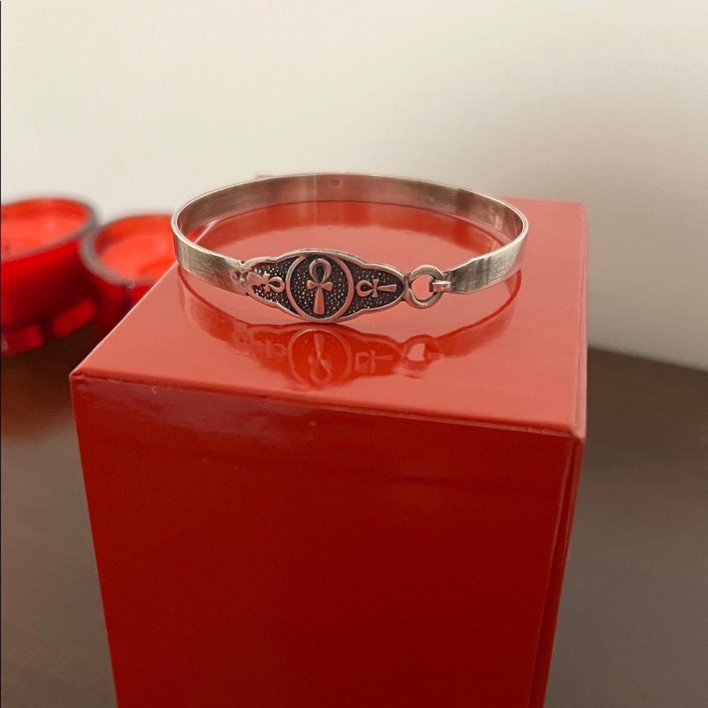 Sterling Silver Bracelet Egyptian hieroglyphics“Life” symbol